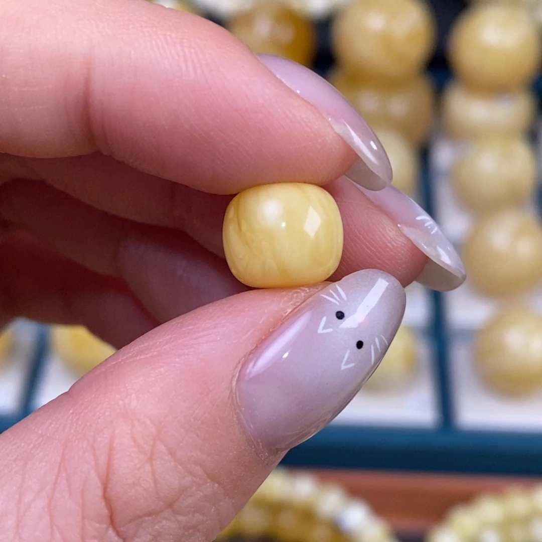 蜜蜡未镶嵌珠宝奇石卡10