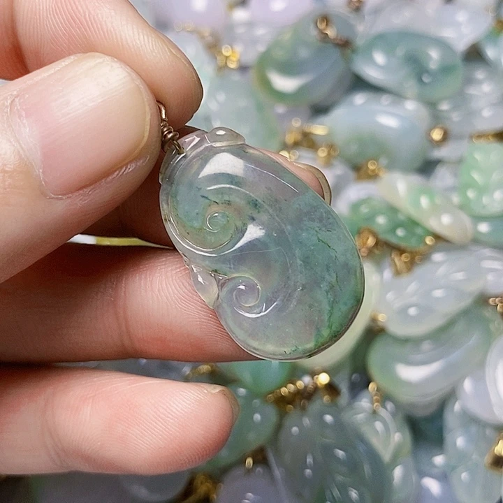 翡翠未镶嵌颈饰天然A货翡翠