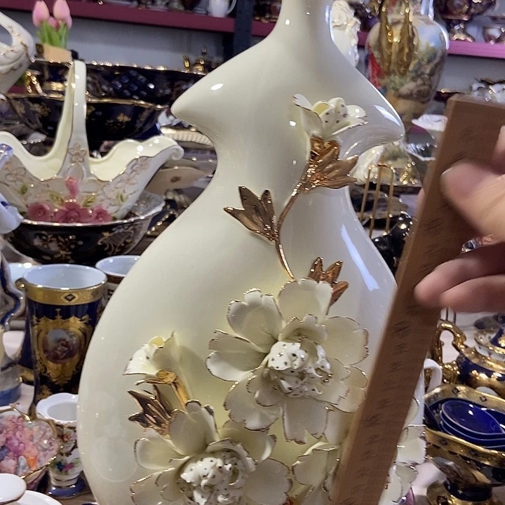 瓷片……………………………………………