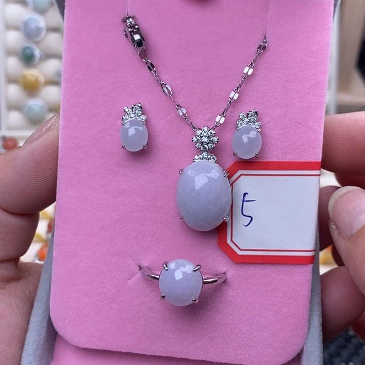 未镶嵌戒指翡翠缅甸