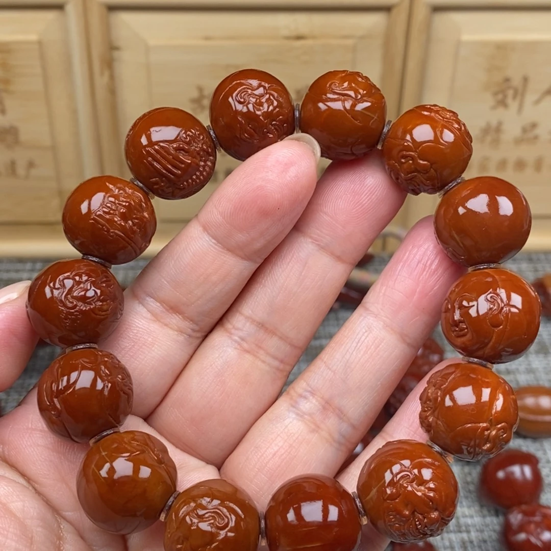 用***9吊坠橄榄核十八罗汉