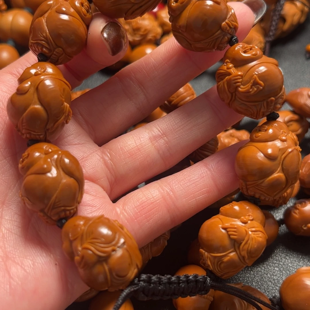 小***哥橄榄核吊坠米勒串