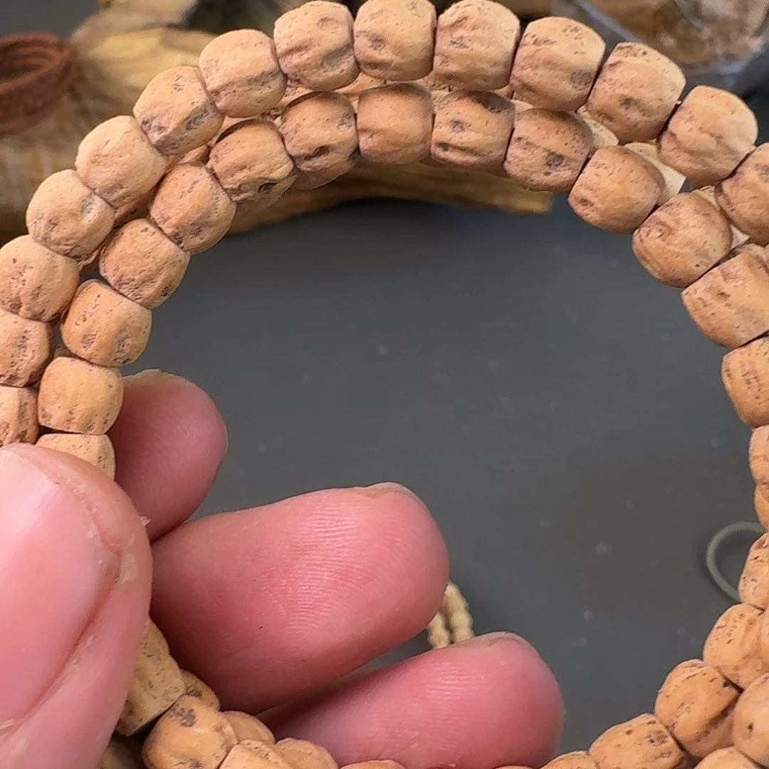 柏香籽/百香籽吊坠文*