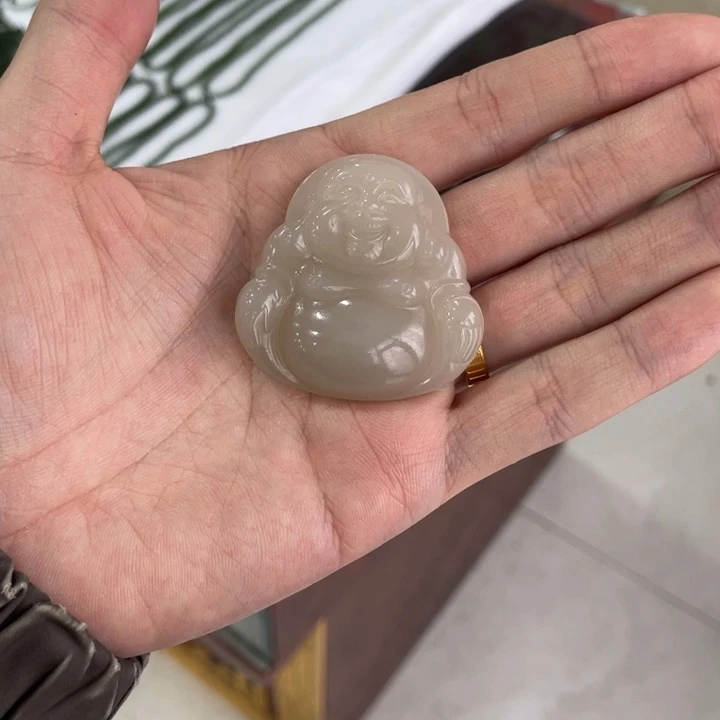 和田玉吊坠未镶嵌