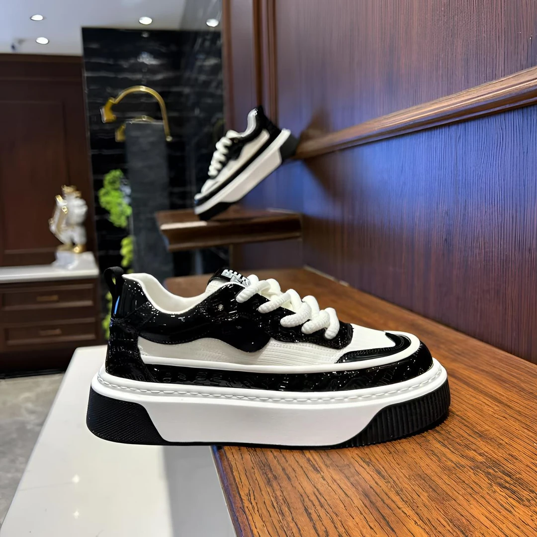 春季新款男鞋亮面皮拼接网面韩版百搭时尚简约轻奢拼色男士休闲鞋