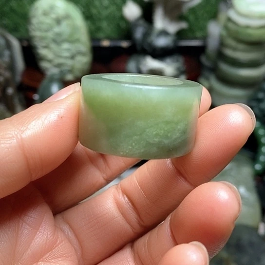 未镶嵌和田玉（糖玉）珠宝半成品