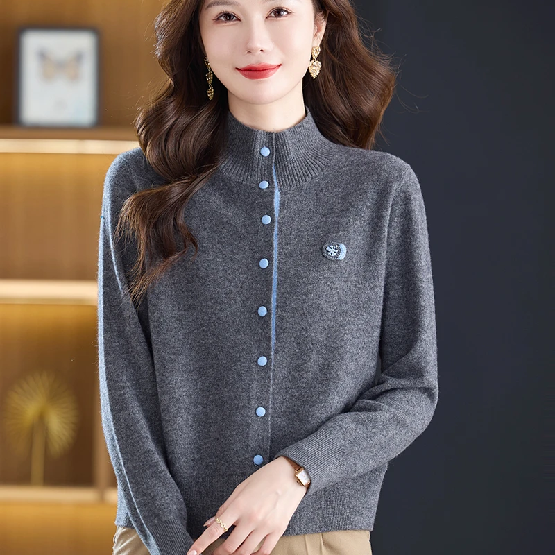 羊毛开衫女100纯羊毛衣2025秋冬新款大码妈妈装立领针织洋气外套