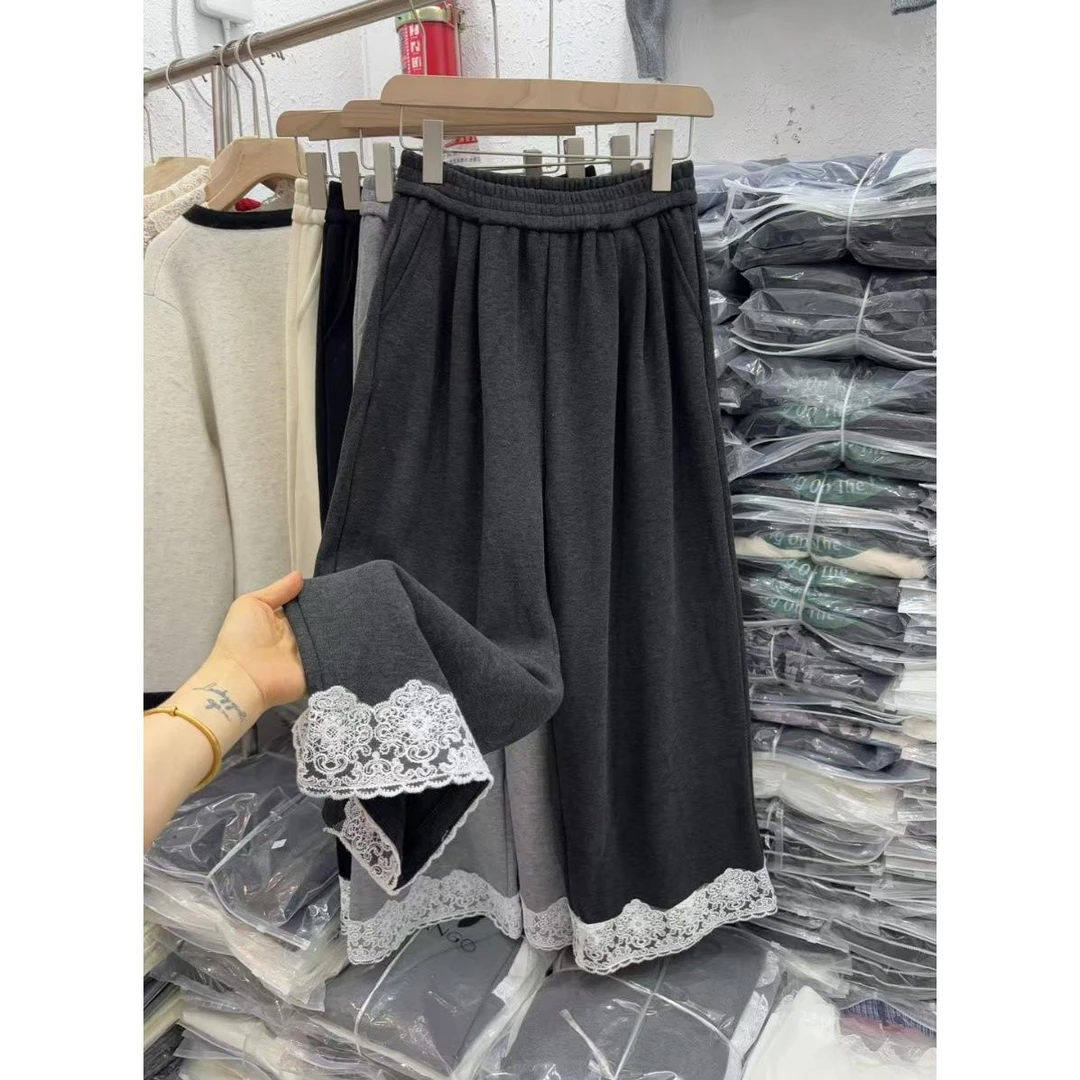 2025秋冬新款韩版松紧腰拼接蕾丝花边阔腿裤宽松女高腰显瘦休闲裤