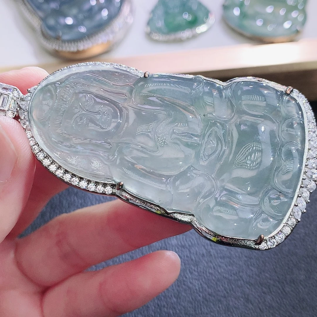 翡翠未镶嵌挂件翡翠