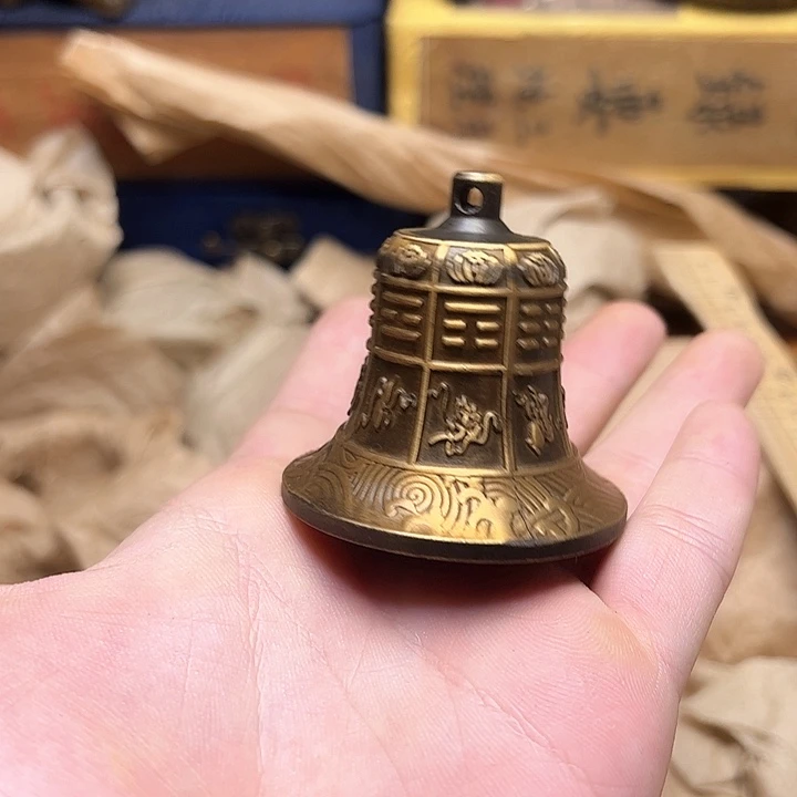 文玩铜器做工精良