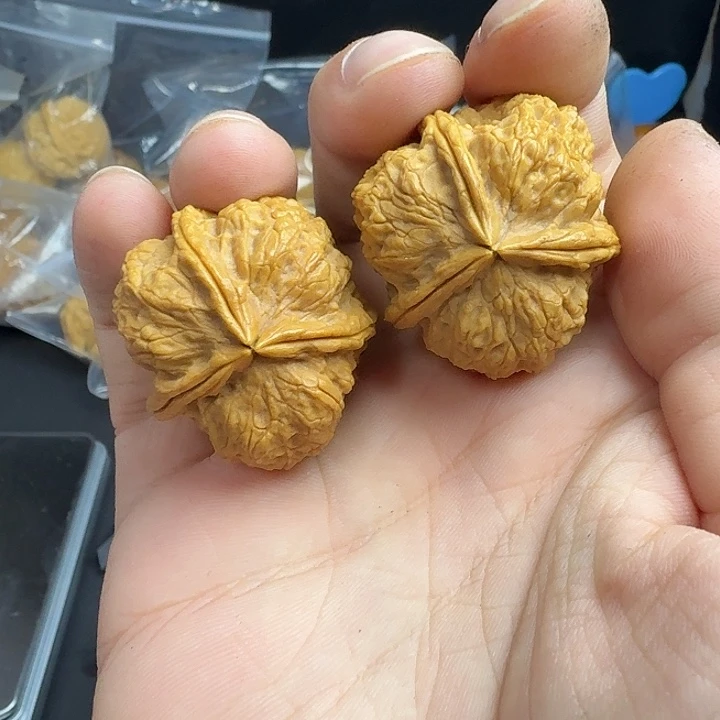 文玩核桃把件57号三棱34尺