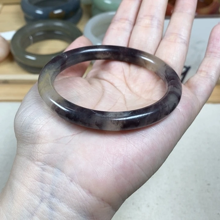 石英质玉手镯未镶嵌微瑕