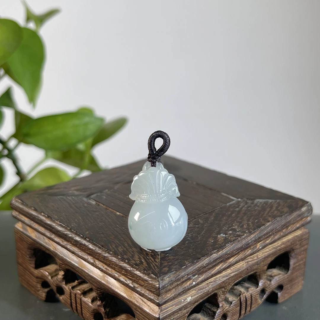 JCW30-20  天然缅甸A货翡翠  代代有钱