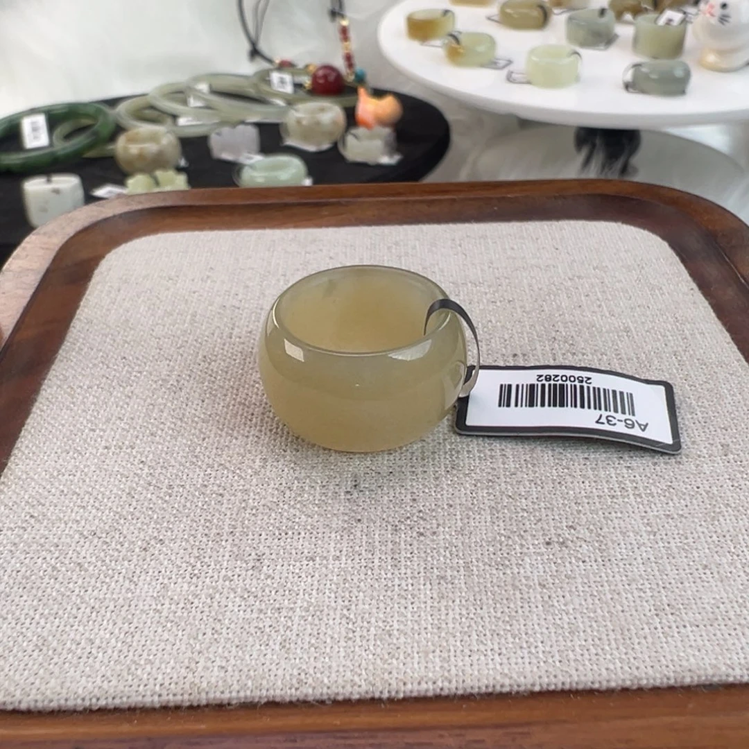 和田玉未镶嵌戒指w55浅糖墩墩16.6不退换