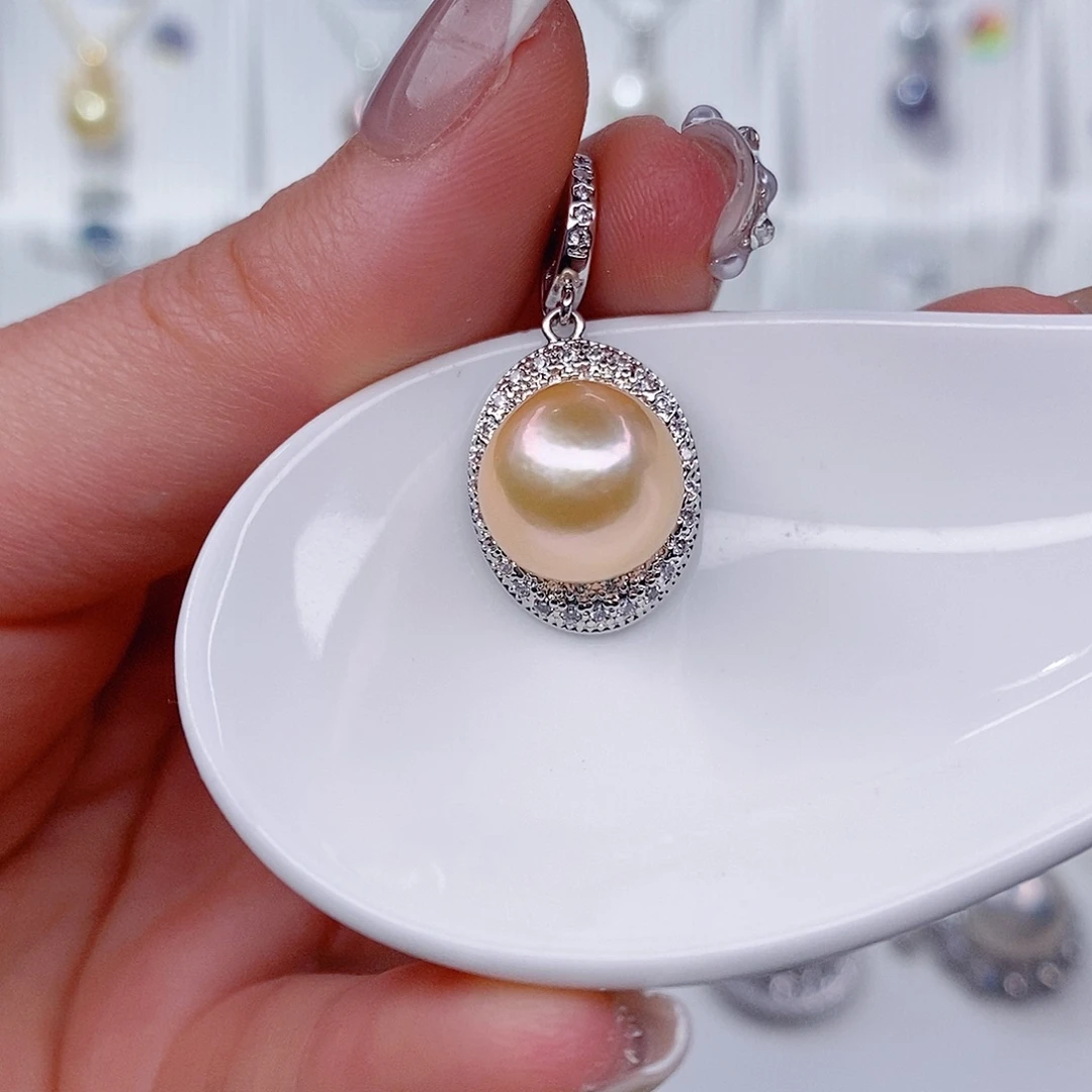 未镶嵌淡水珍珠吊坠(赠链)