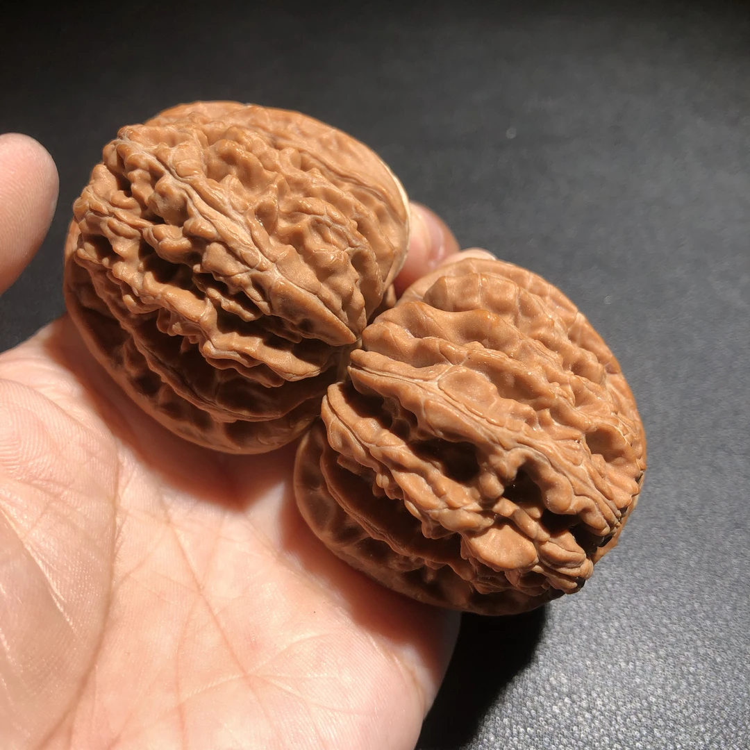 W367-19号  四座楼狮子头 一物一图 44/46/40mm