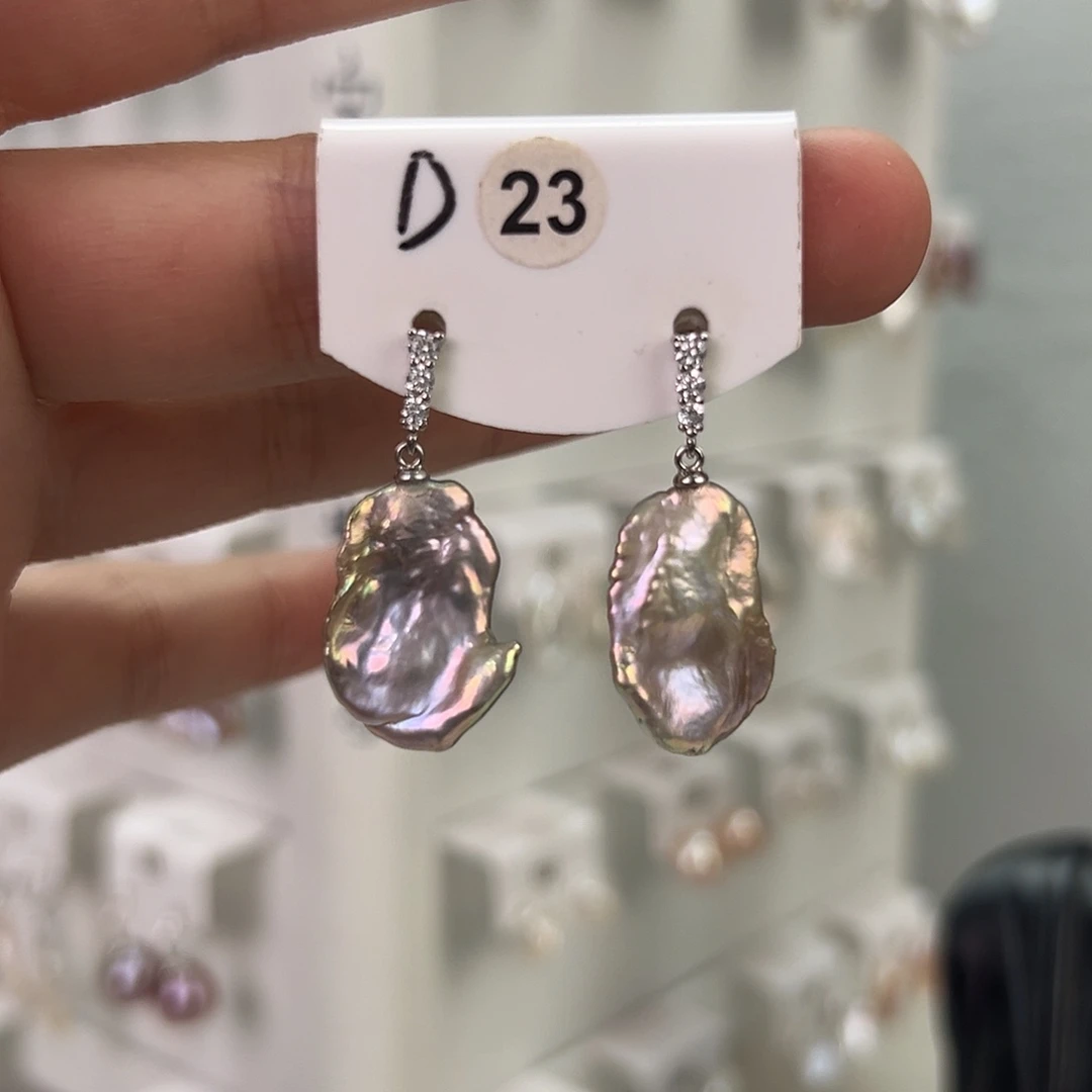 非金属巴洛克花瓣耳饰