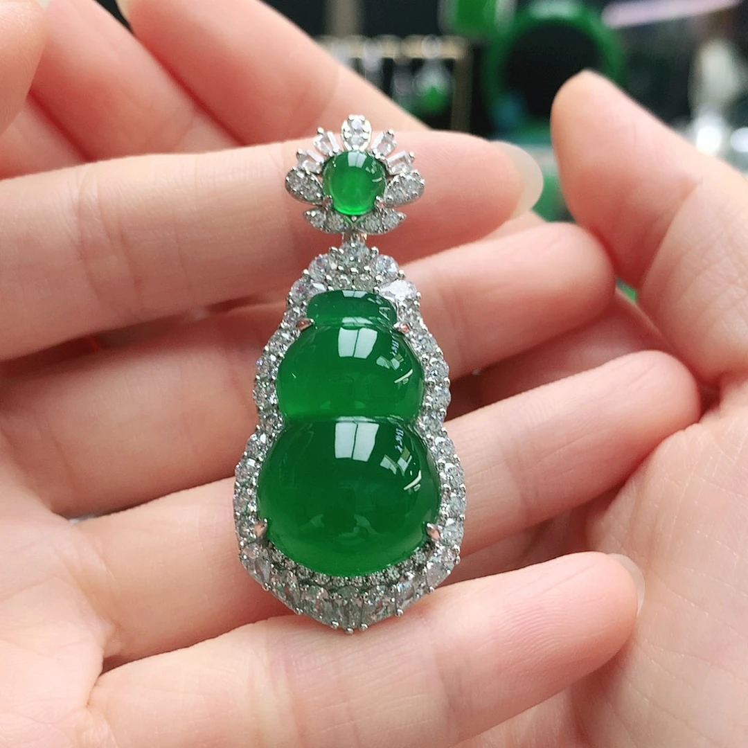 玛瑙/玉髓银S925镶嵌吊坠