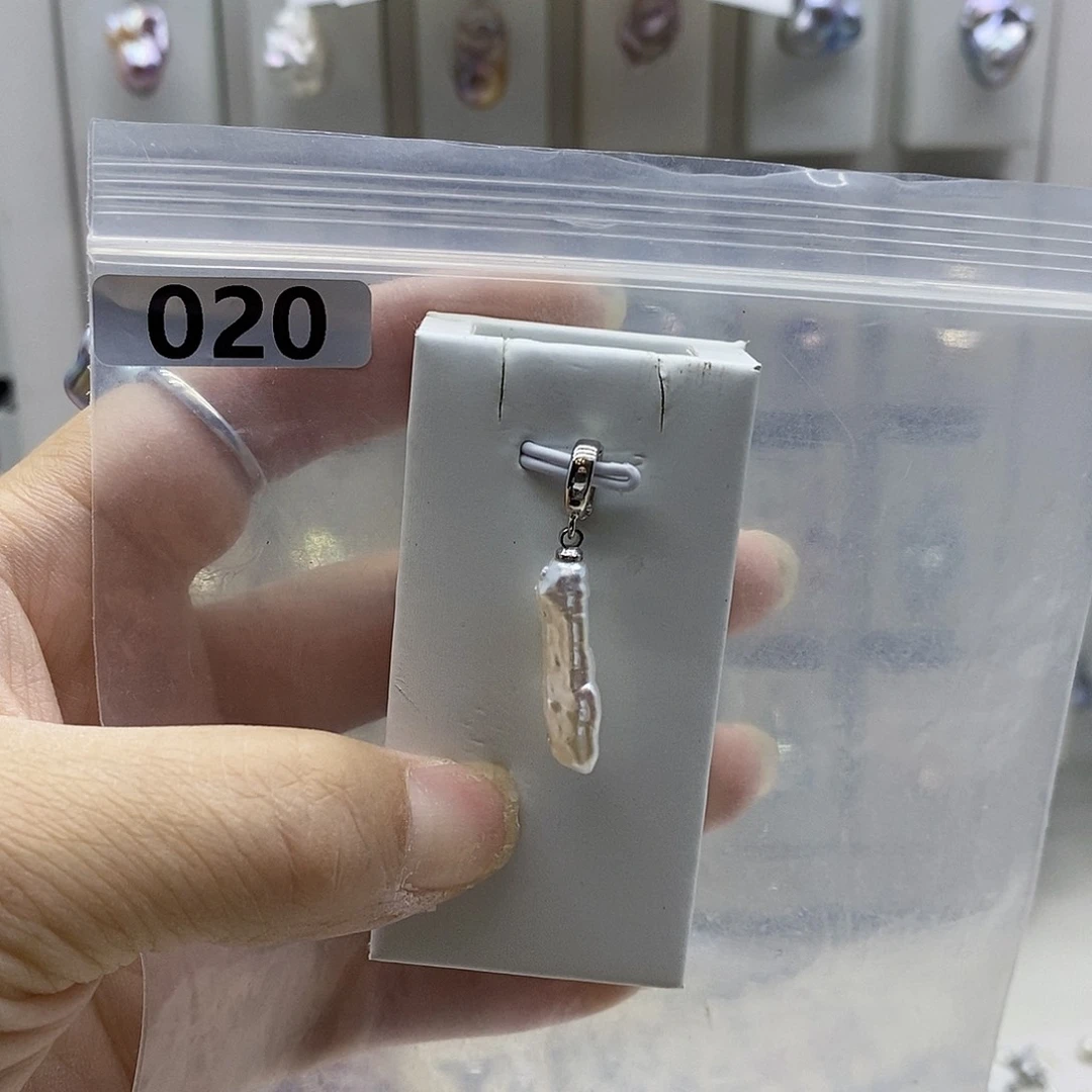 颈饰合金淡水珍珠