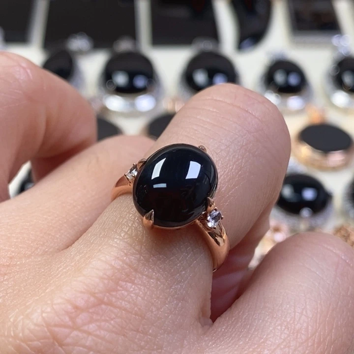 翡翠戒指18K金镶嵌缅甸天然翡翠墨翠