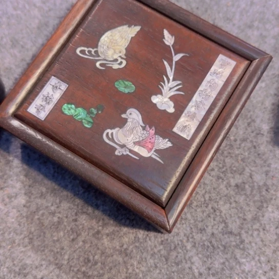 贡木抽拉盒得得得得