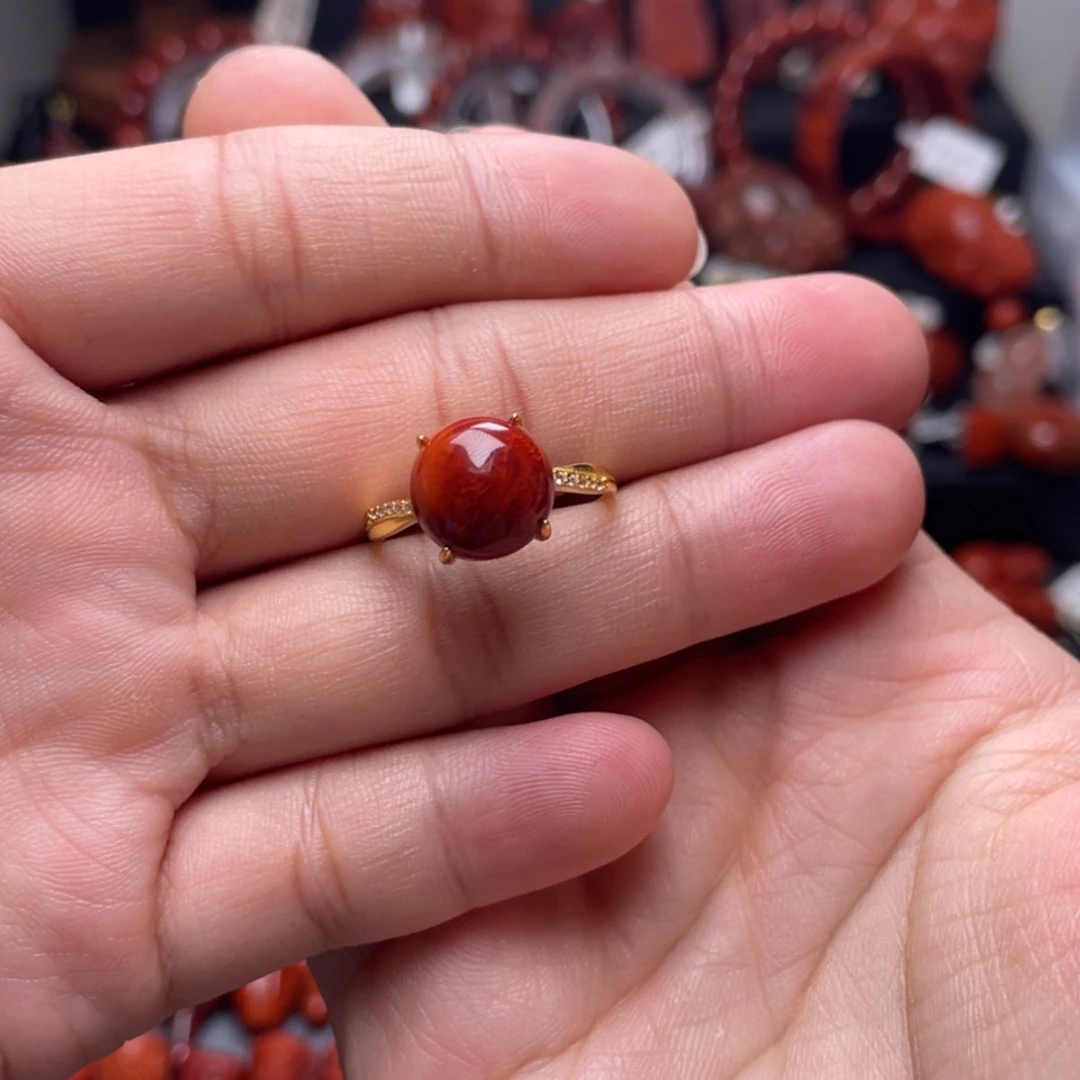 【闪购商品】银S925镶嵌圆牌戒指南红玛瑙5****