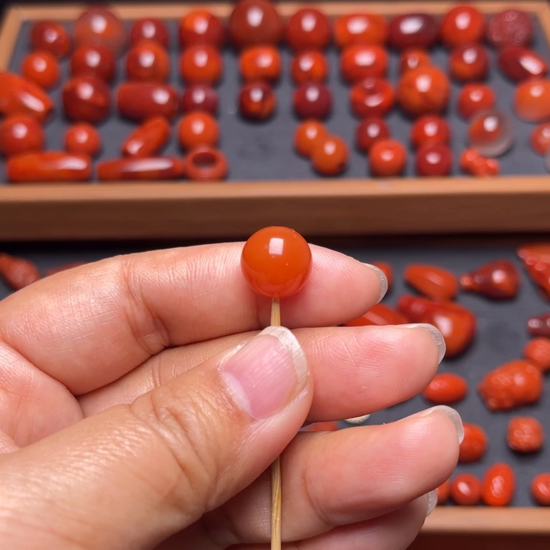 南红玛瑙配饰未镶嵌保山圆珠卡11.8mm