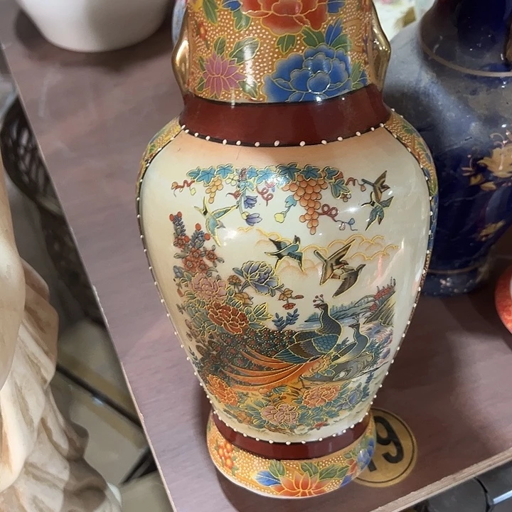 瓷片瑕。。。。。。。。。。。。。。