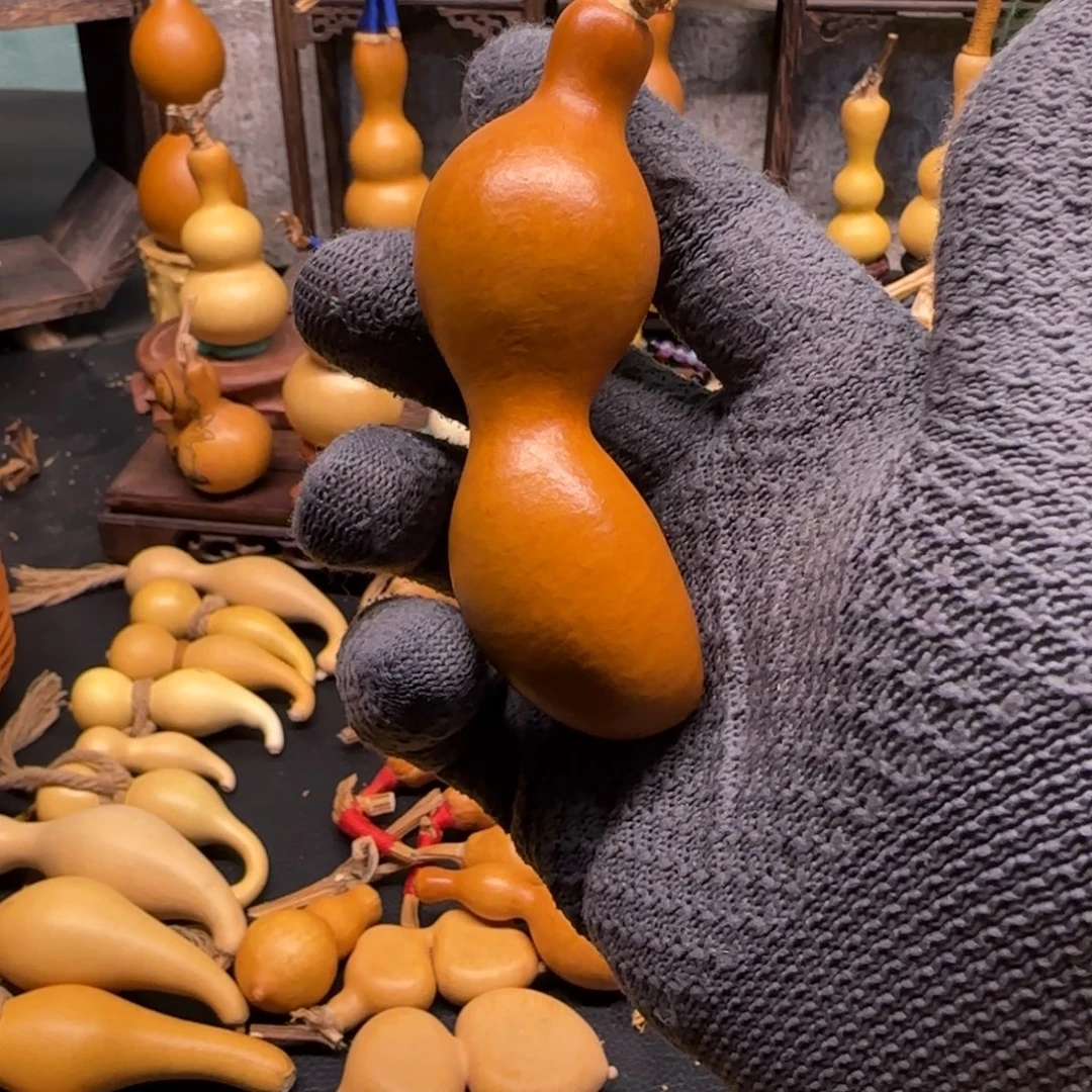 晨***业大叶紫檀（黑酸枝木类）