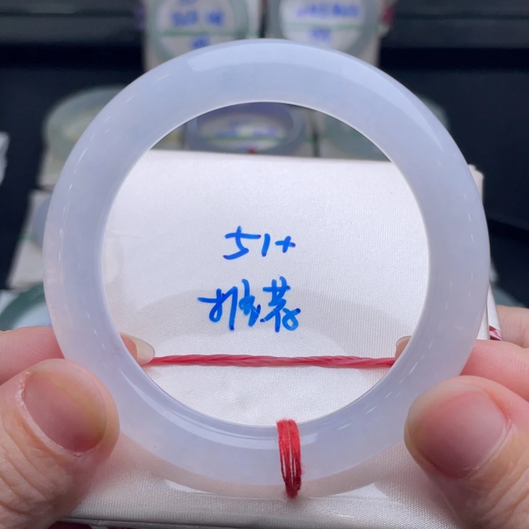 翡翠未镶嵌手镯翡翠手镯64