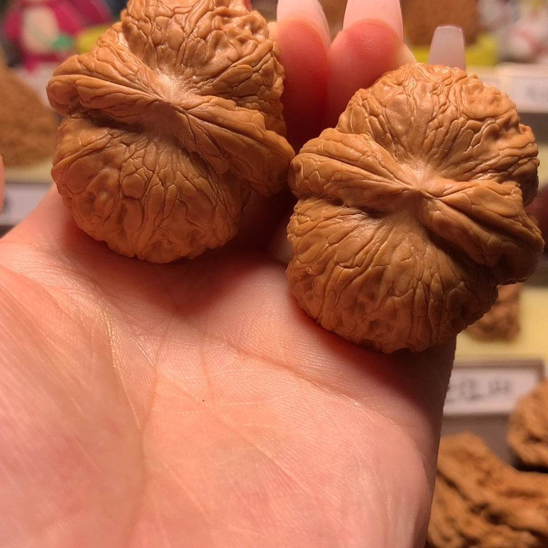 路***张文玩核桃吊坠元宝全品