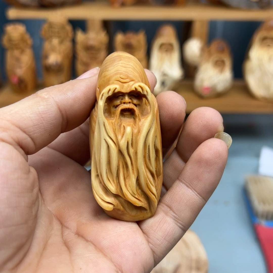 h***e木崖柏木摆件手把件