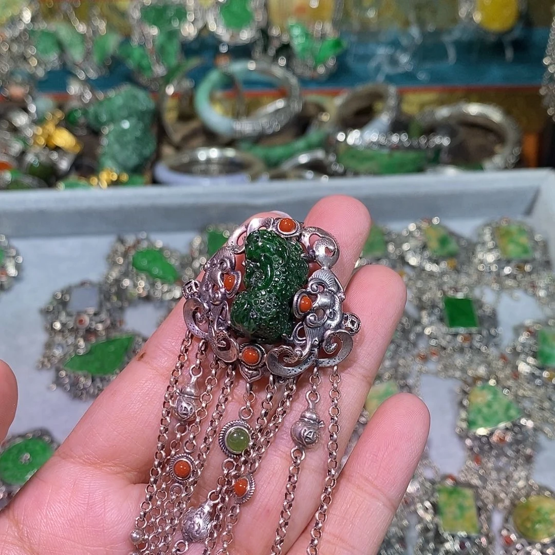 无非金属貔貅吊坠炸炸炸