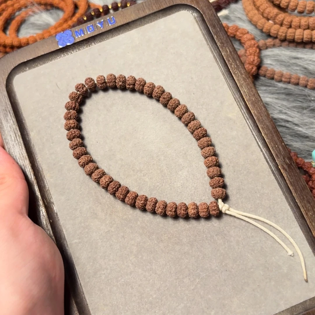 吊坠金刚菩提平细8.4mm