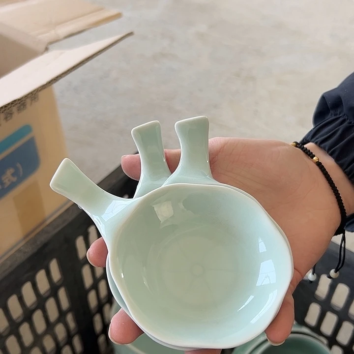 青瓷小米茶器龙泉青瓷
