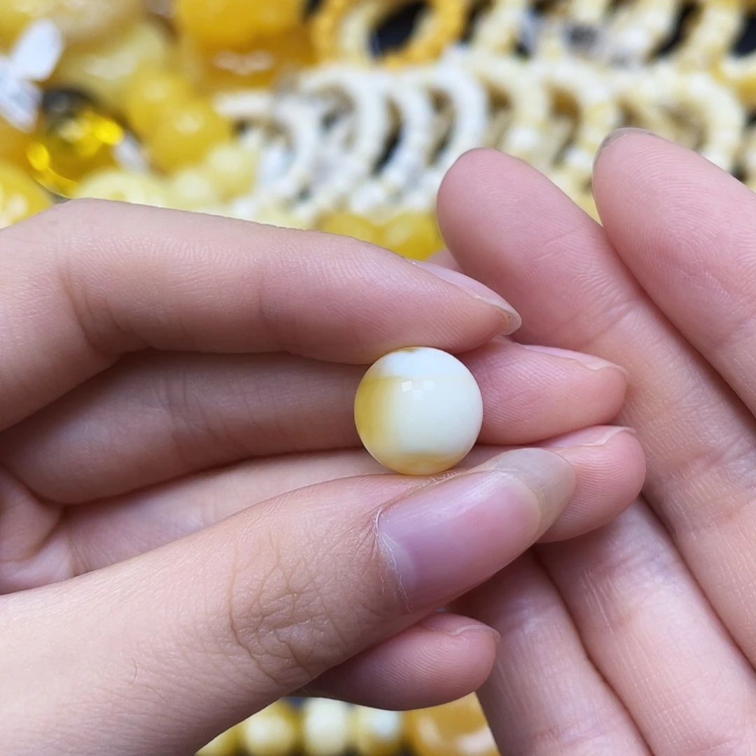 裸石蜜蜡未镶嵌圆珠12.4mm小矿灰