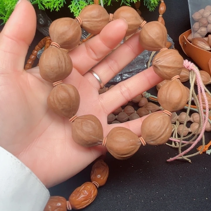 手串橄榄核遇****?2125