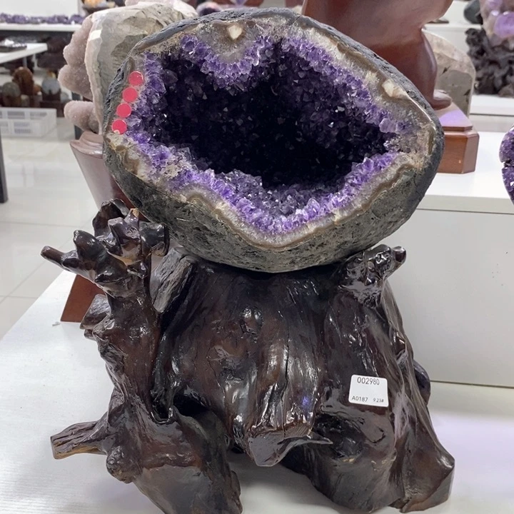 未镶嵌水晶大型摆件（非配饰）