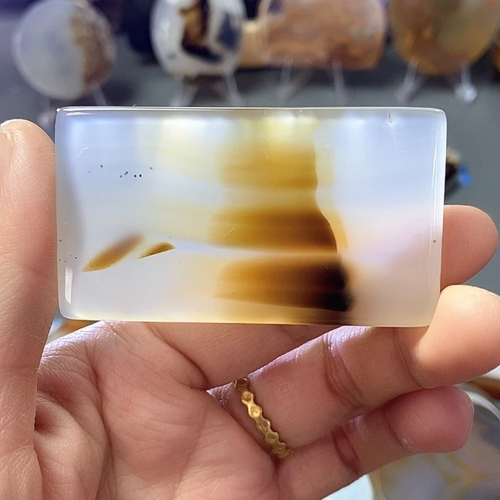 玛瑙/玉髓未镶嵌珠宝半成品