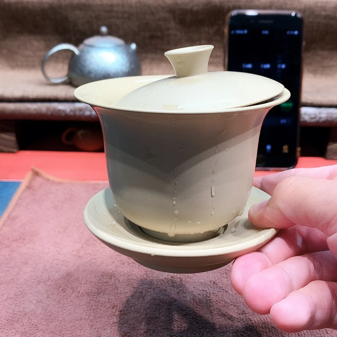 泥塑巉*放漏铃铛盖碗170毫升变形