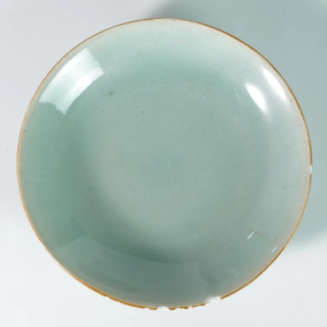 LABC251029014【十竹斋】清中期豆青釉赏盘