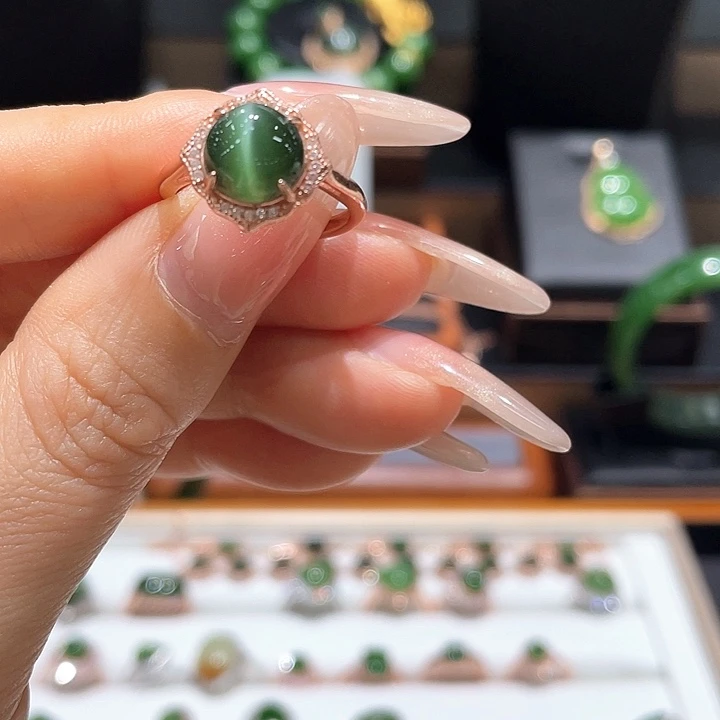 和田玉（碧玉）未镶嵌戒指
