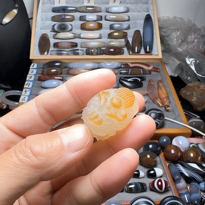 玛瑙/玉髓未镶嵌吊坠(不含链)