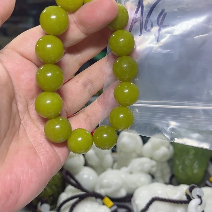 蛇纹石玉手串未镶嵌行*