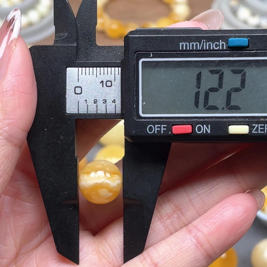 马***i琥珀未镶嵌裸石天然