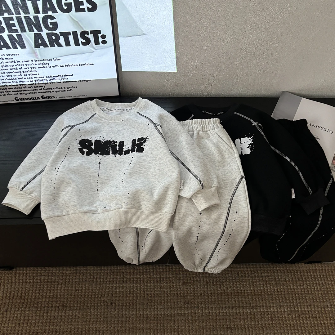 秋季儿童卫衣新款套装圆领韩版拼接洋气男女童俩件套运动休闲百搭