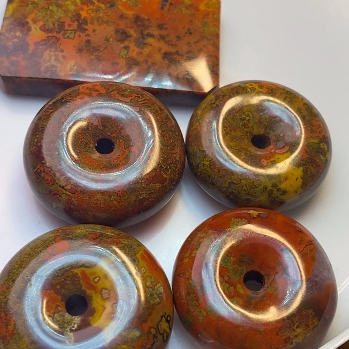 元***宝玛瑙/玉髓未镶嵌颈饰