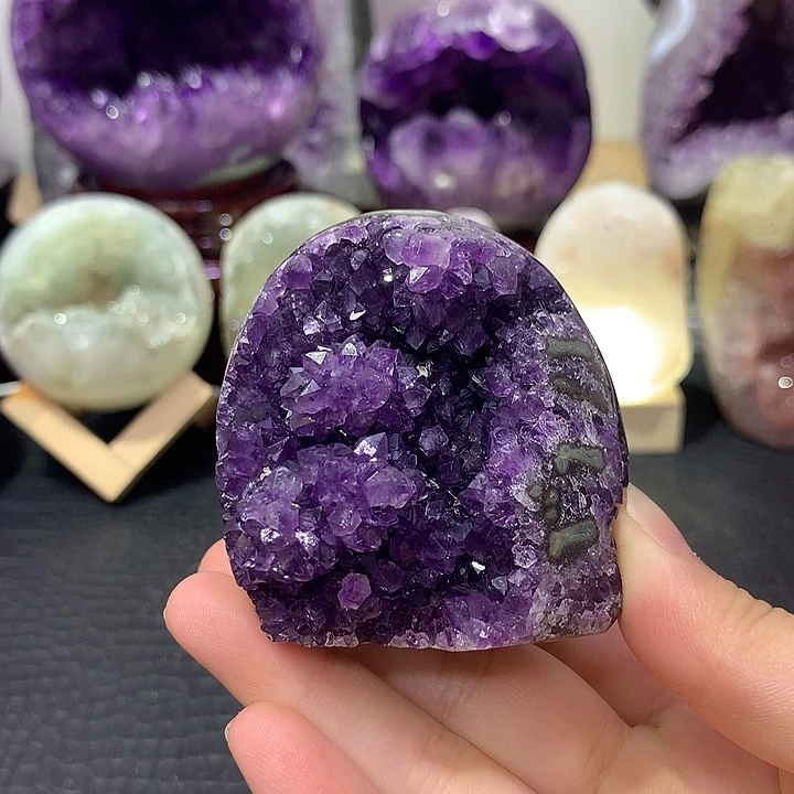 瑜***未镶嵌珠宝半成品紫晶