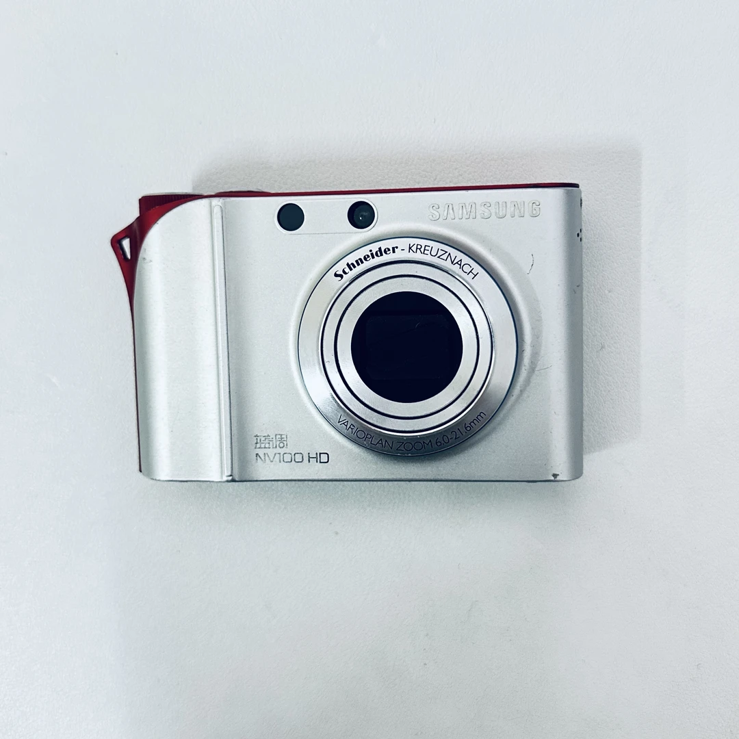 9新 Samsung/三星 nv100hd屏幕贴膜1470w像素带美颜人景都好看