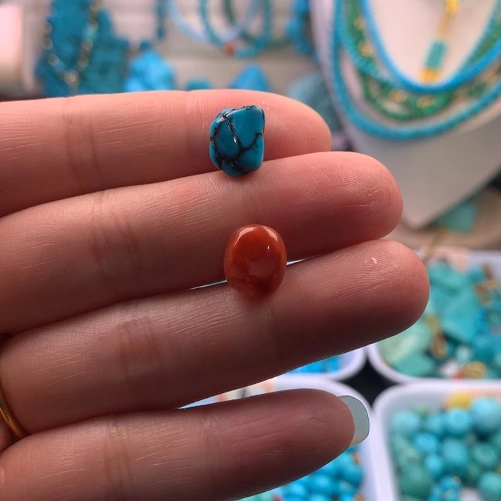 无非金属山****O未镶嵌。